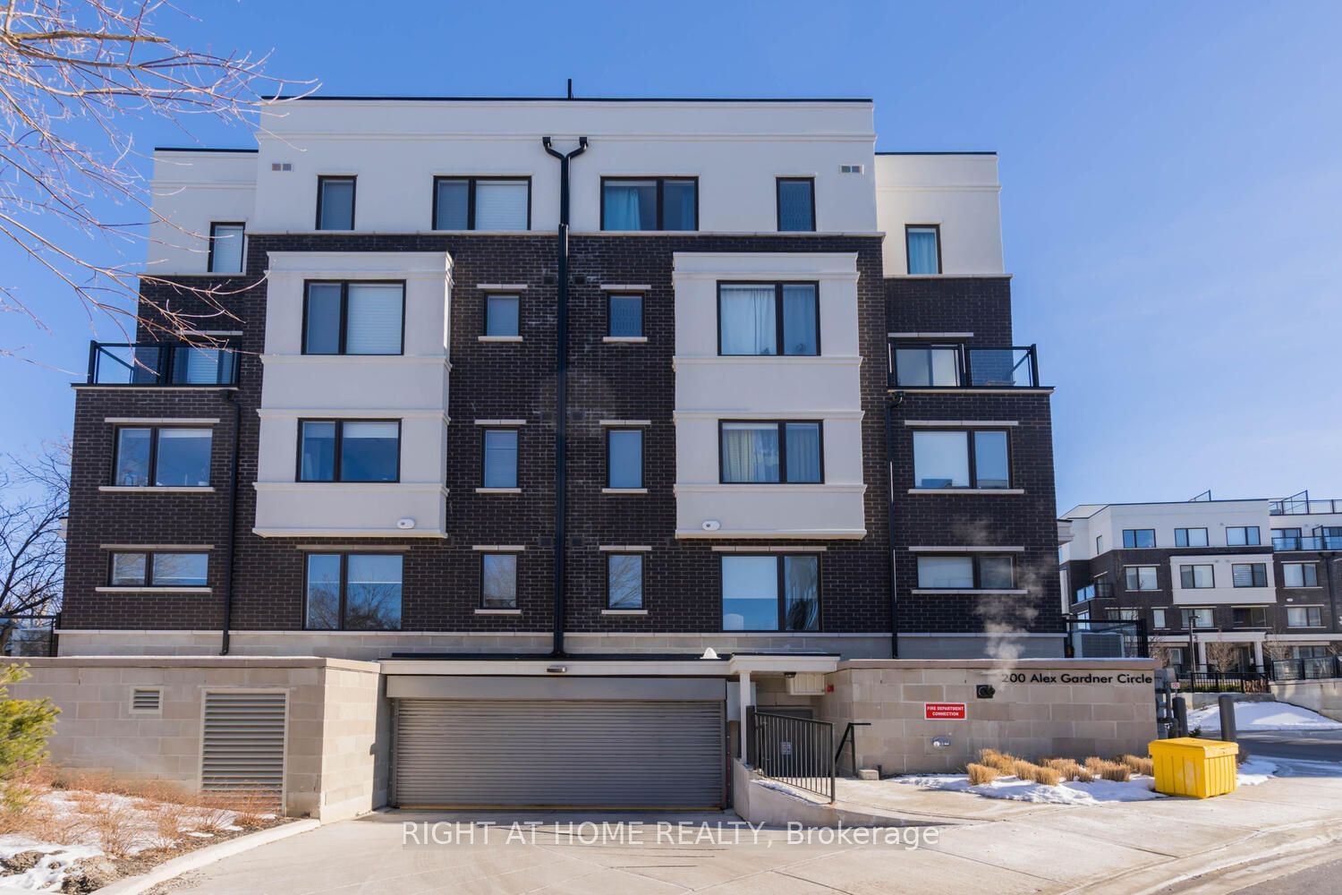 Townhouse for lease at #25-200 Alex Gardner Circle, Aurora, Aurora Heights, L4G 3G5 - MLS: N11923686