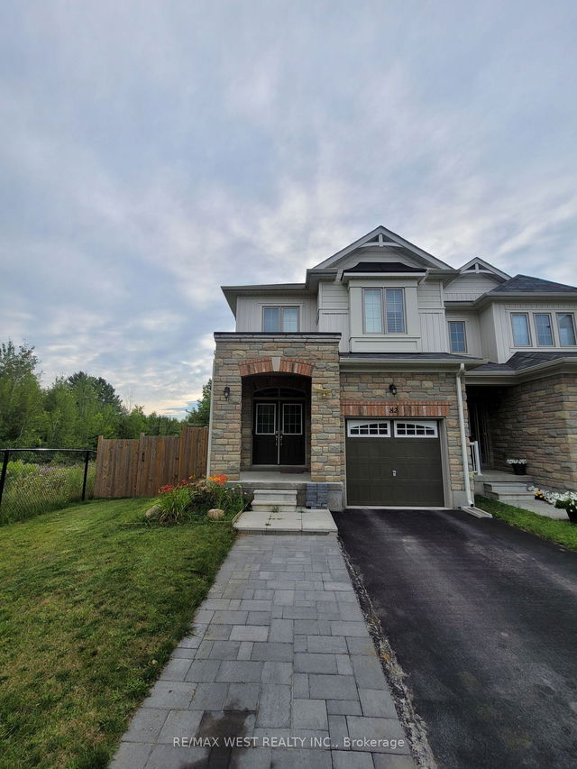 82 Greenwood Drive