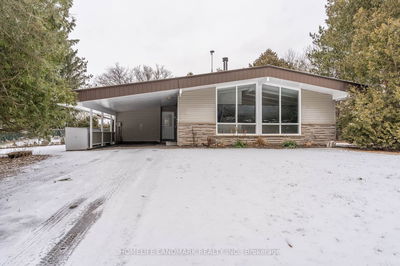 3210 Herald Rd, East Gwillimbury - Sharon