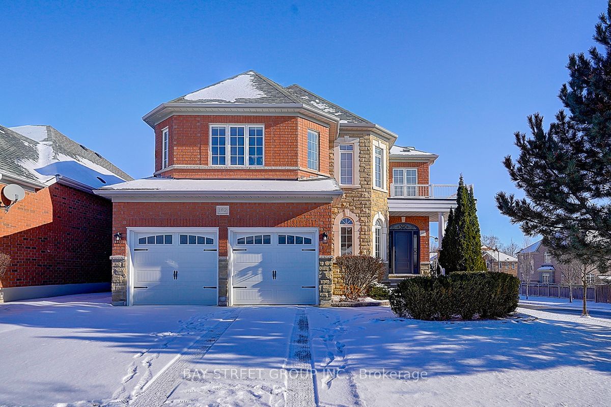 Detached House for sale at 182 Jefferson Forest Drive, Richmond Hill, Jefferson, L4E 4J4 - MLS: N11924459