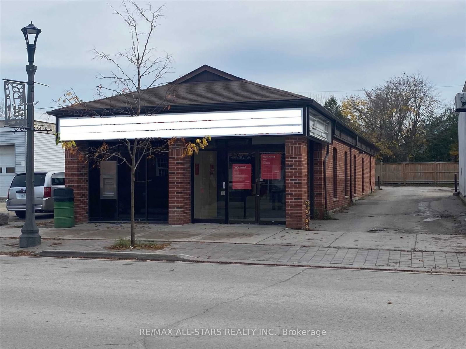 Building at 10 Cameron Street, Brock, Cannington