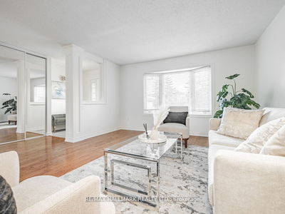 213 Hampton Crt, Newmarket - Bristol-London image-0-4