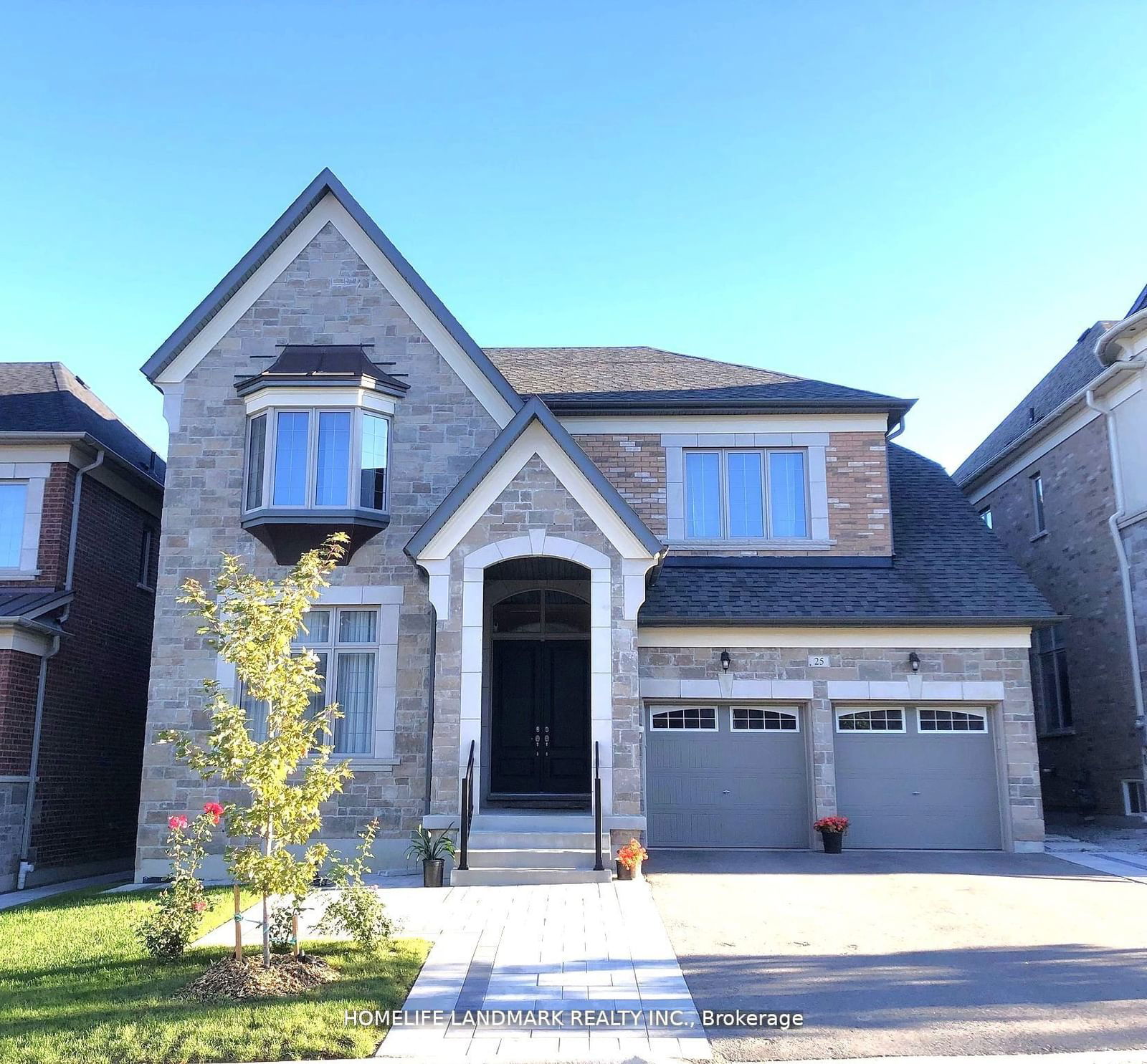 Detached House for sale at 25 Mower Avenue, Vaughan, Patterson, L6A 4X1 - MLS: N11925775