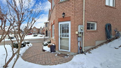 53 Saint Ave, Bradford West Gwillimbury - Bradford image-0-2