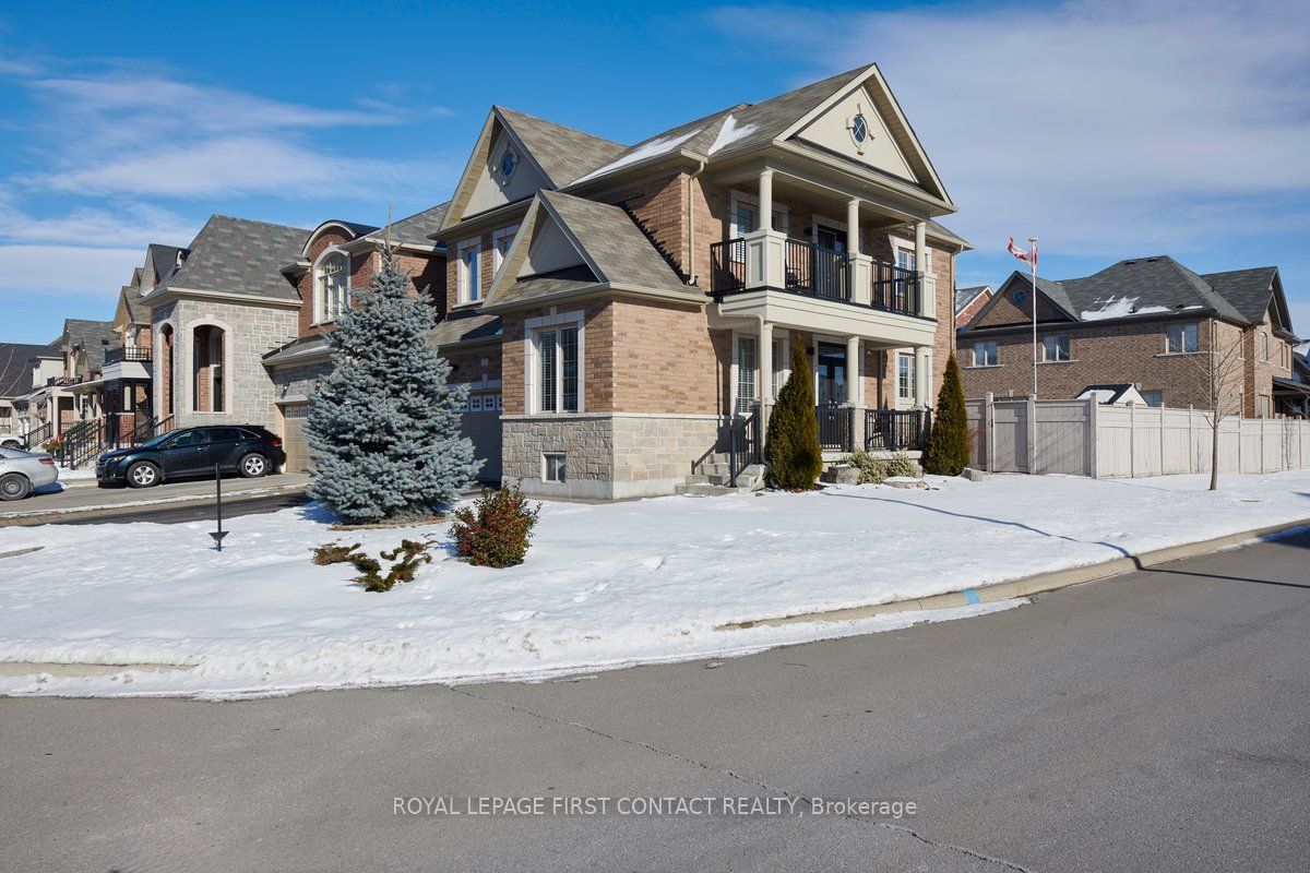 Detached House sold at 1 Kidd Street, Bradford West Gwillimbury, Bradford, L3Z 0V5 - MLS: N11926090