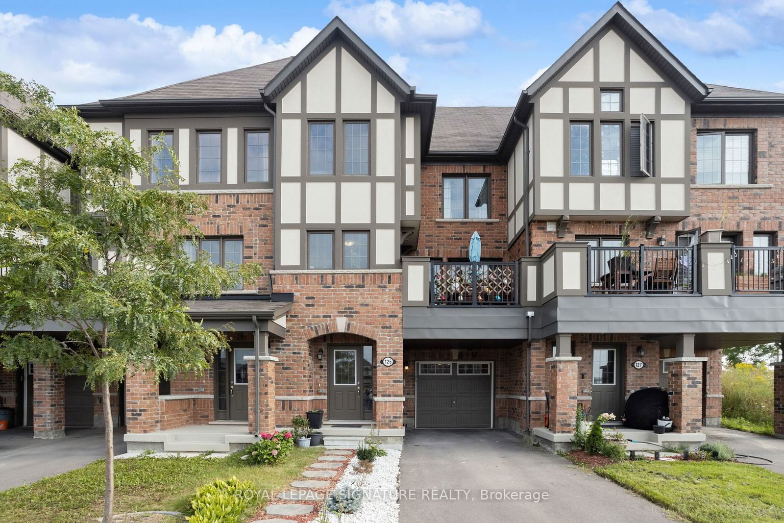 Townhouse for sale at 125 McAlister Avenue, Richmond Hill, Rural Richmond Hill, L4S 0L6 - MLS: N11926164