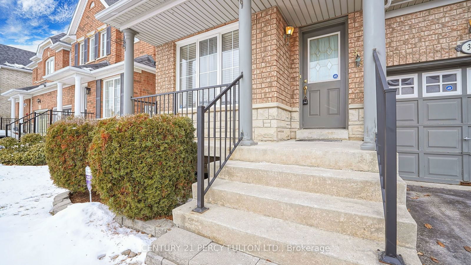 Detached House sold at 314 Castlemore Avenue, Markham, Berczy, L6C 2R5 - MLS: N11926501