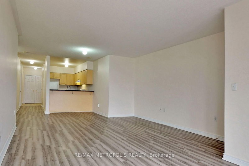 107 - 7340 Markham Rd, Markham, L3S 0B1 | Image 3