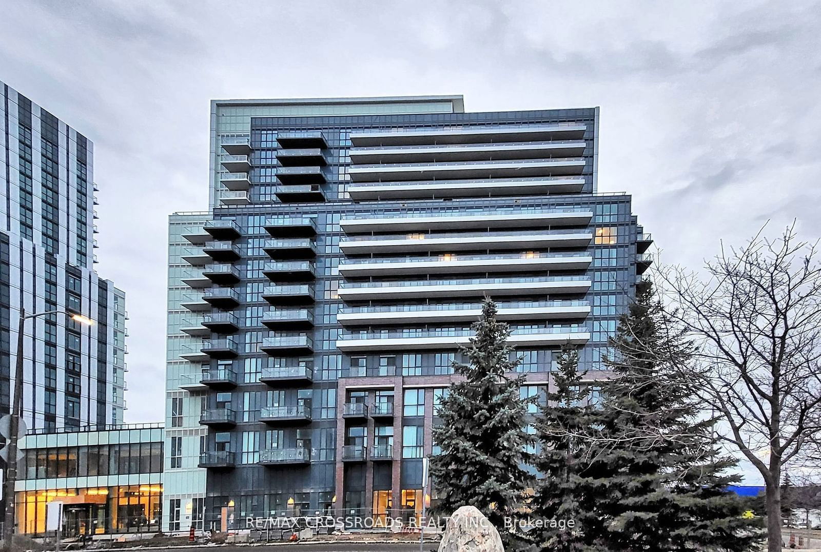 Condo for lease at 508-10 Honeycrisp Crescent, Vaughan, Vaughan Corporate Centre, L4K 0M7 - MLS: N11926806