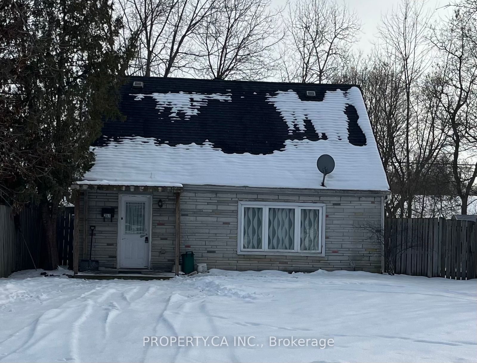 Detached House leased at 251 Pine Beach Drive, Georgina, Keswick South, L4P 2V7 - MLS: N11927126