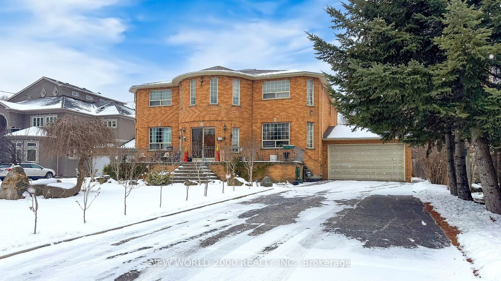 Detached House for sale at 62 Langstaff Road, Richmond Hill, South Richvale, L4C 6N3 - MLS: N11927968