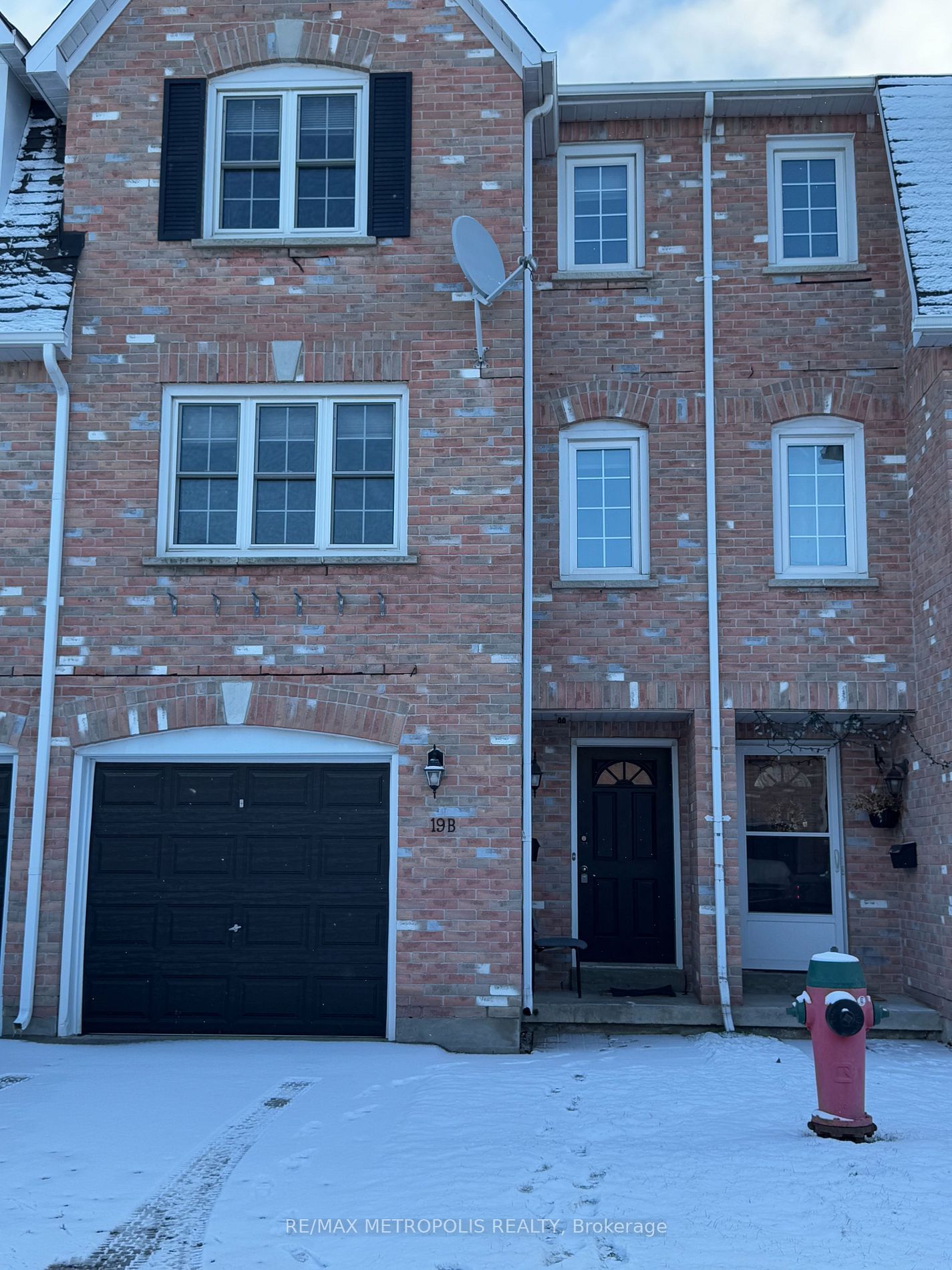 Townhouse for lease at 19B-51 Northern Heights Drive, Richmond Hill, Langstaff, L4B 4C9 - MLS: N11928021