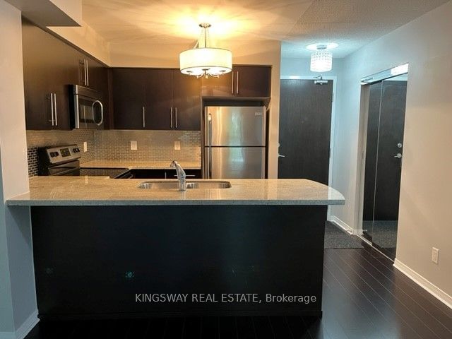 Condo for lease at 305-73 King William Crescent, Richmond Hill, Langstaff, L4B 0C2 - MLS: N11928039