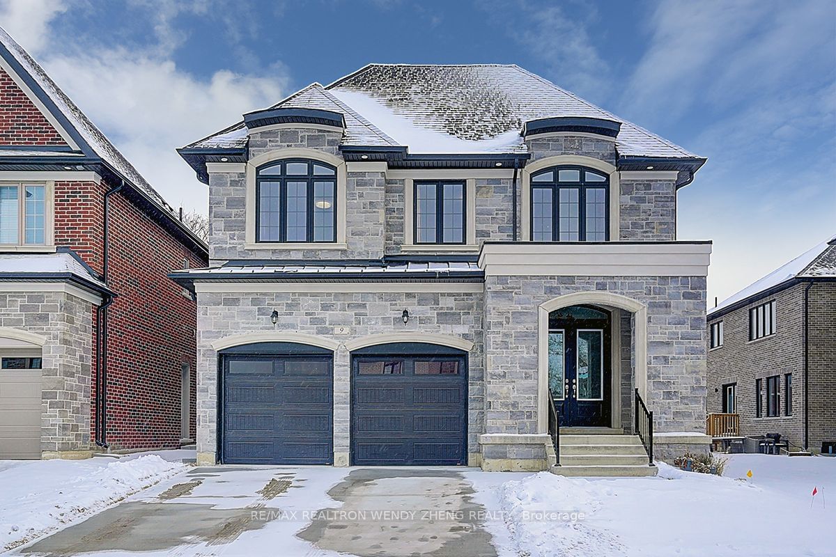 Detached House for sale at 9 Ignace Street, Richmond Hill, Oak Ridges, L4E 1L7 - MLS: N11928318