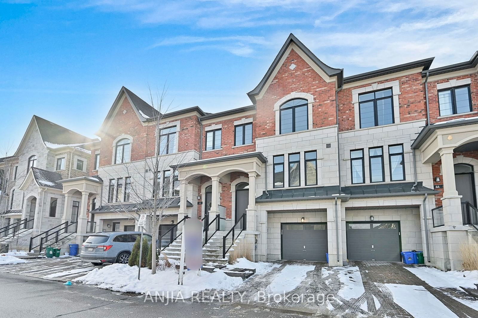 Townhouse for sale at 64 Duncombe Lane, Richmond Hill, South Richvale, L4C 0Z9 - MLS: N11928600