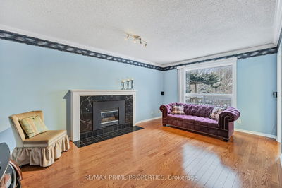 1630 Mount Albert Rd, East Gwillimbury - Sharon image-0-3