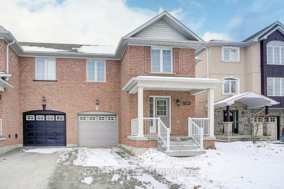 166 Gail Parks Cres, Newmarket - Woodland Hill image-0-1