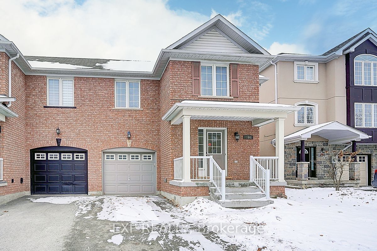 Semi-Detached House for sale at 166 Gail Parks Crescent, Newmarket, Woodland Hill, L3X 3C1 - MLS: N11929202