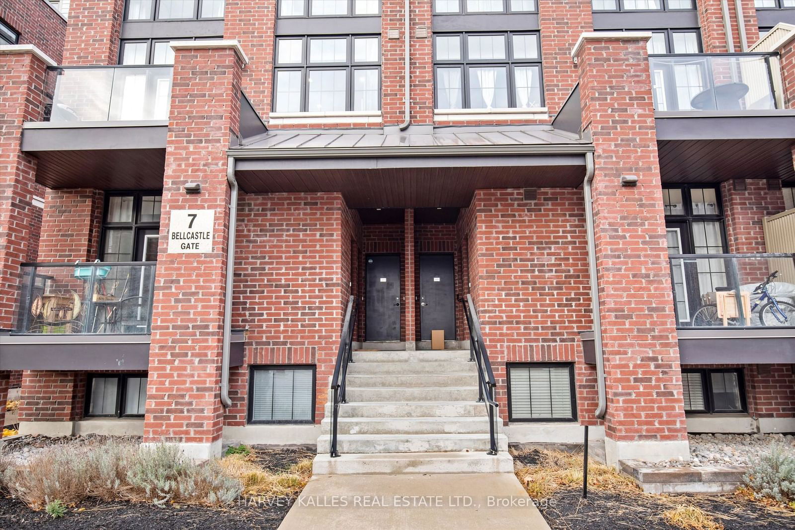 Townhouse for sale at 334-7 Bellcastle Gate, Whitchurch-Stouffville, Stouffville, L4A 4T4 - MLS: N11929337