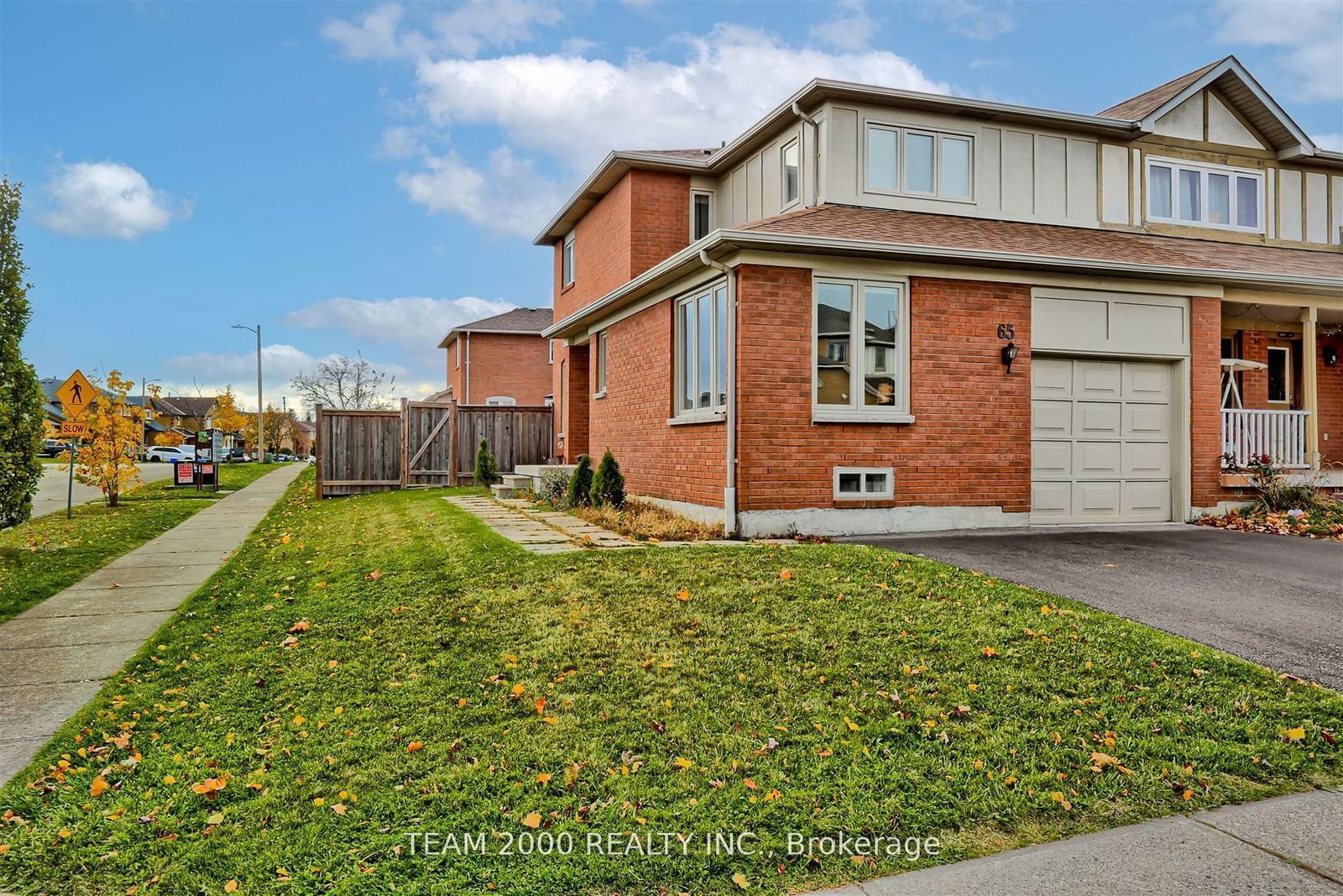 Townhouse leased at 65 Carron Avenue, Vaughan, Maple, L6A 1Y6 - MLS: N11929517