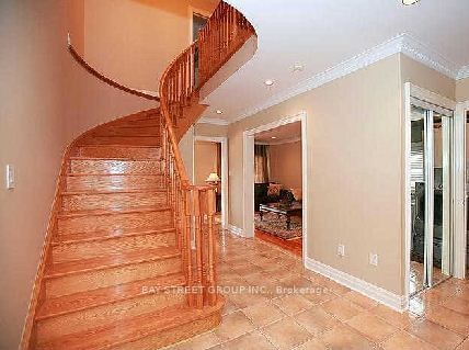 Detached House for lease at 64 Burnhaven Avenue, Vaughan, Maple, L6A 2P2 - MLS: N11929573