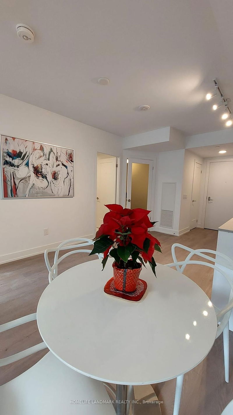home for lease on 705-9 Clegg Road N