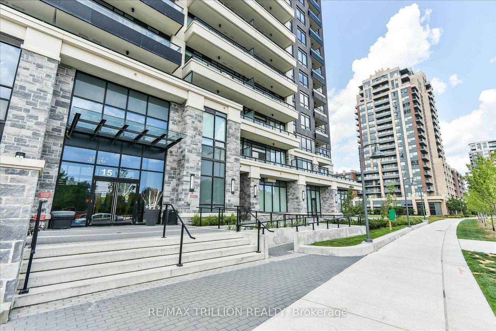 Condo leased at 1810-15 Water Walk Drive, Markham, Unionville, L6G 0G2 - MLS: N11930103