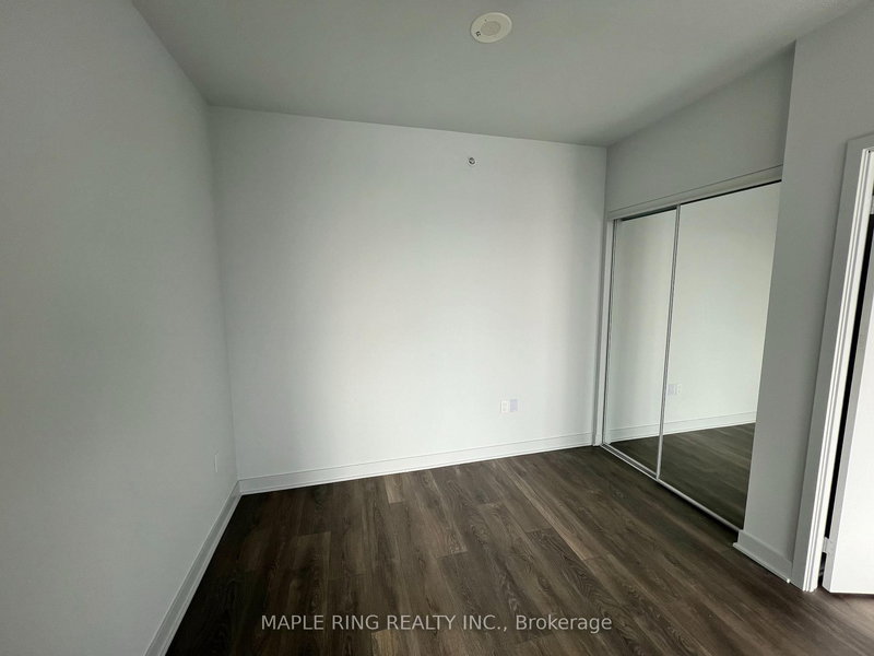 2309 - 2920 Highway 7 Rd, Vaughan, L4K 0P4 | Image 3