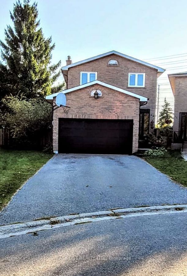 Detached House for sale at 15 Miles Court, Richmond Hill, North Richvale, L4C 5P7 - MLS: N11930683