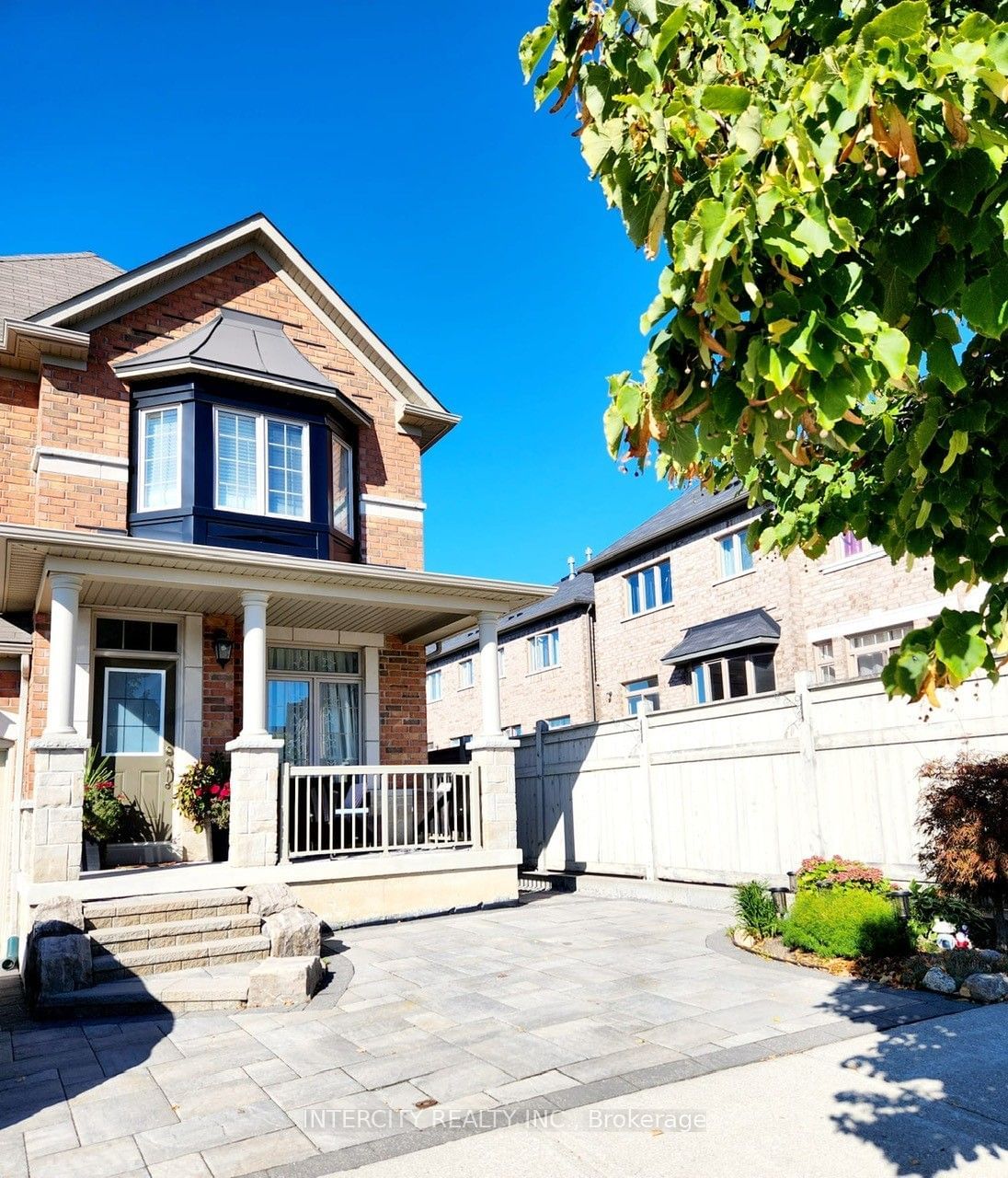 Townhouse for lease at 102 Harbord Street, Markham, Berczy, L6C 0W7 - MLS: N11930989