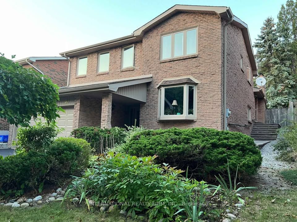 Detached House for lease at Basemen-87 Braeburn Drive, Markham, Aileen-Willowbrook, L3T 4W7 - MLS: N11931056