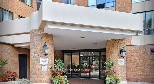 Condo for sale at 908-7601 Bathurst Street, Vaughan, Crestwood-Springfarm-Yorkhill, L4J 4H5 - MLS: N11931253