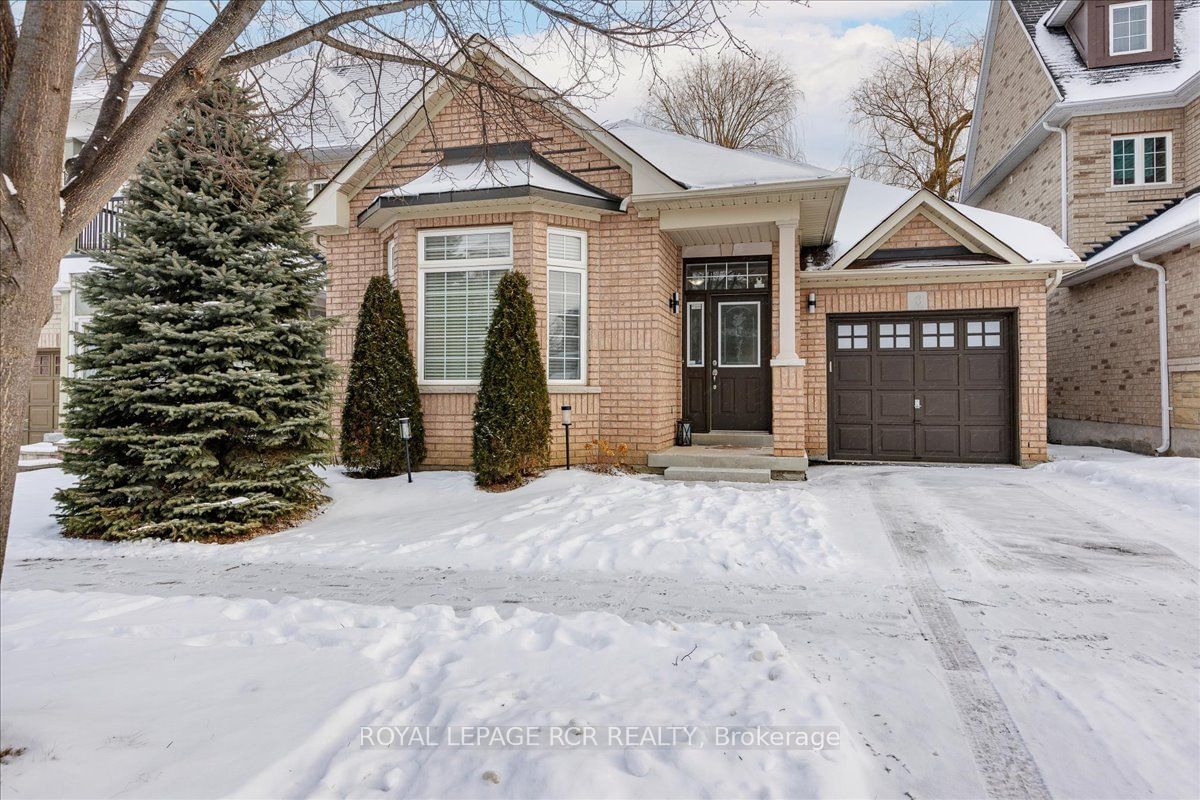 Detached House sold at 8 Wellspring Avenue, Richmond Hill, Oak Ridges, L4E 3K3 - MLS: N11931369