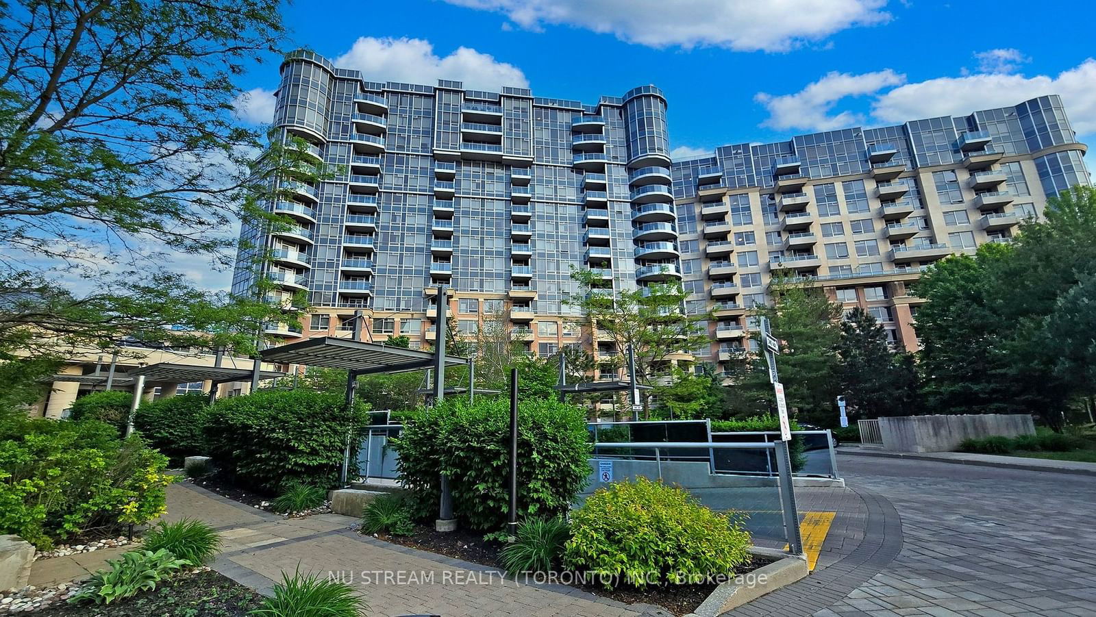 Condo for sale at 610-33 Cox Boulevard, Markham, Unionville, L3R 8A6 - MLS: N11931393