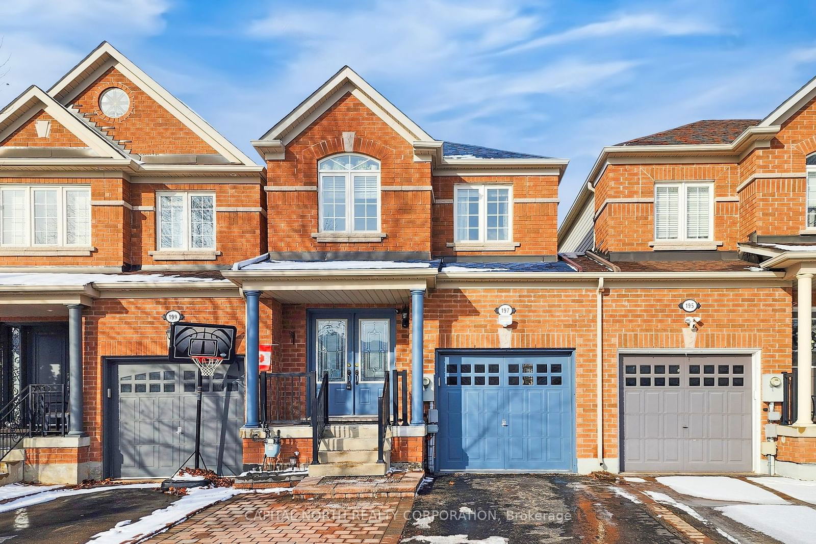 Townhouse for sale at 197 Venice Gate Drive, Vaughan, Vellore Village, L4H 0E9 - MLS: N11931533