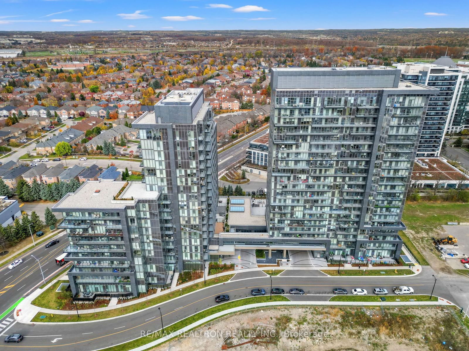 Condo for sale at 1001-10 Gatineau Drive, Vaughan, Beverley Glen, L4J 0L2 - MLS: N11931759