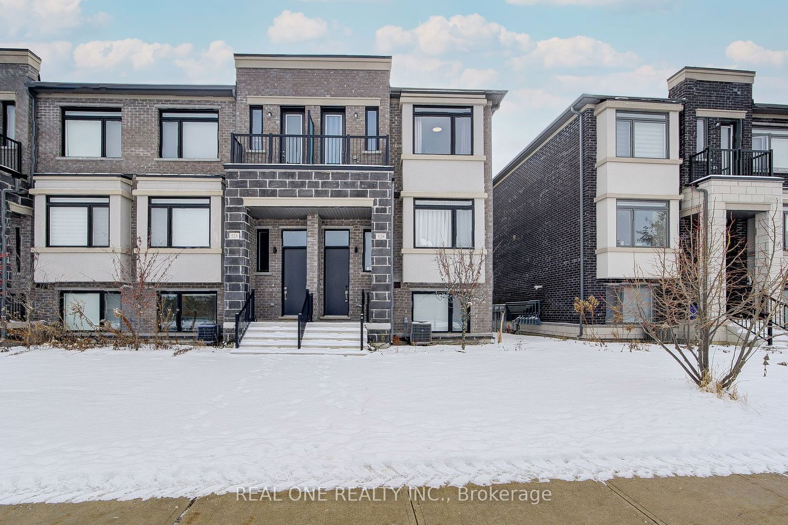 Townhouse for sale at 529 Marc Santi Boulevard, Vaughan, Patterson, L6A 5C5 - MLS: N11931998