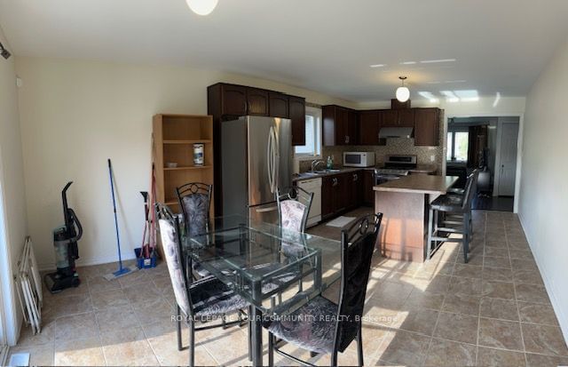 Detached House for lease at 423 Lake Drive, Georgina, Keswick South, L4P 1P6 - MLS: N11932020