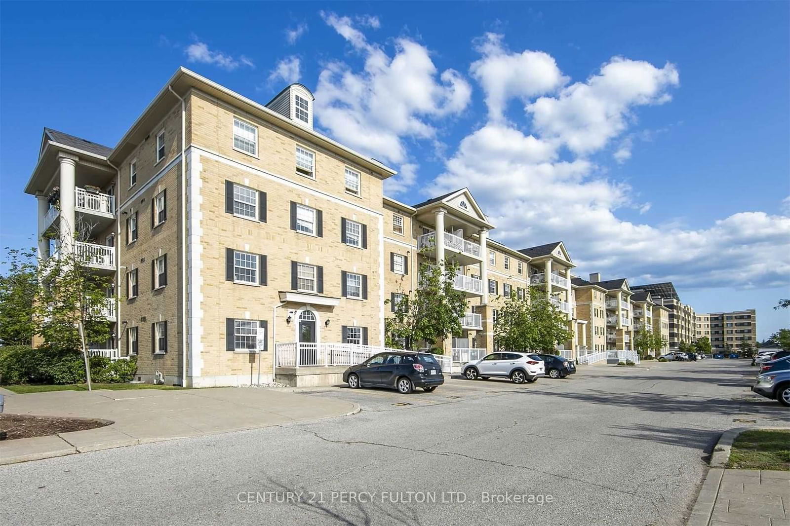 Condo leased at 401-7428 Markham Road, Markham, Middlefield, L3S 4V6 - MLS: N11932570