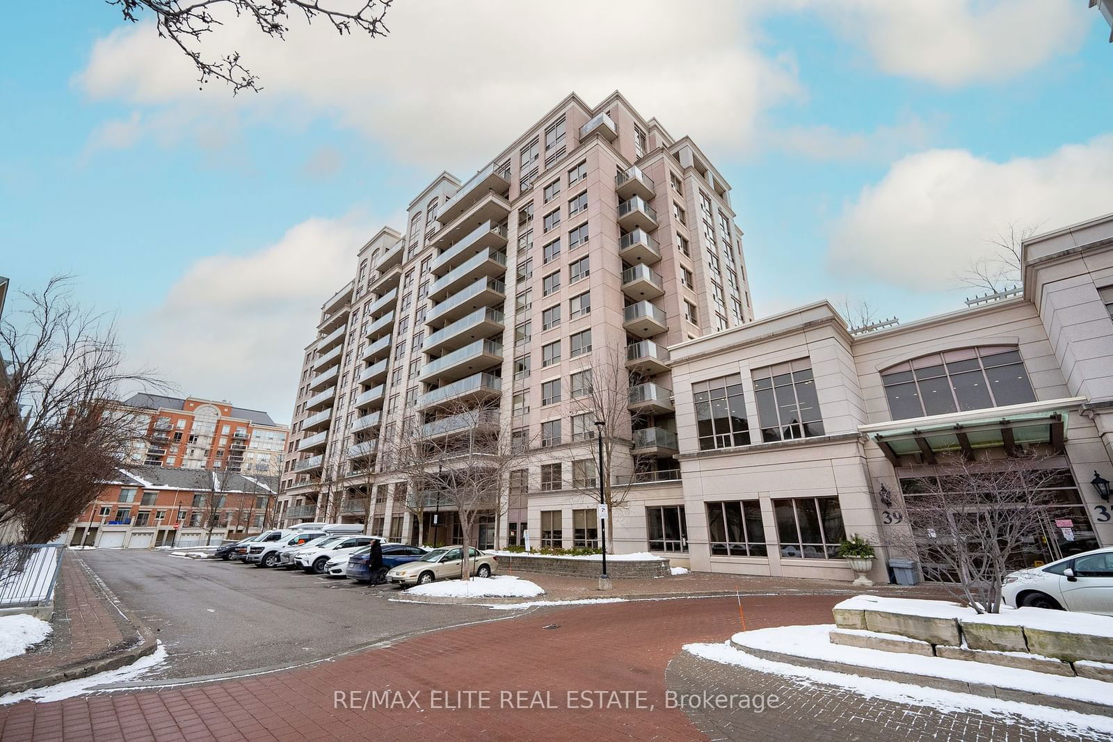 Condo for sale at 616-39 Galleria Pkwy, Markham, Commerce Valley, L3T 0A6 - MLS: N11932743