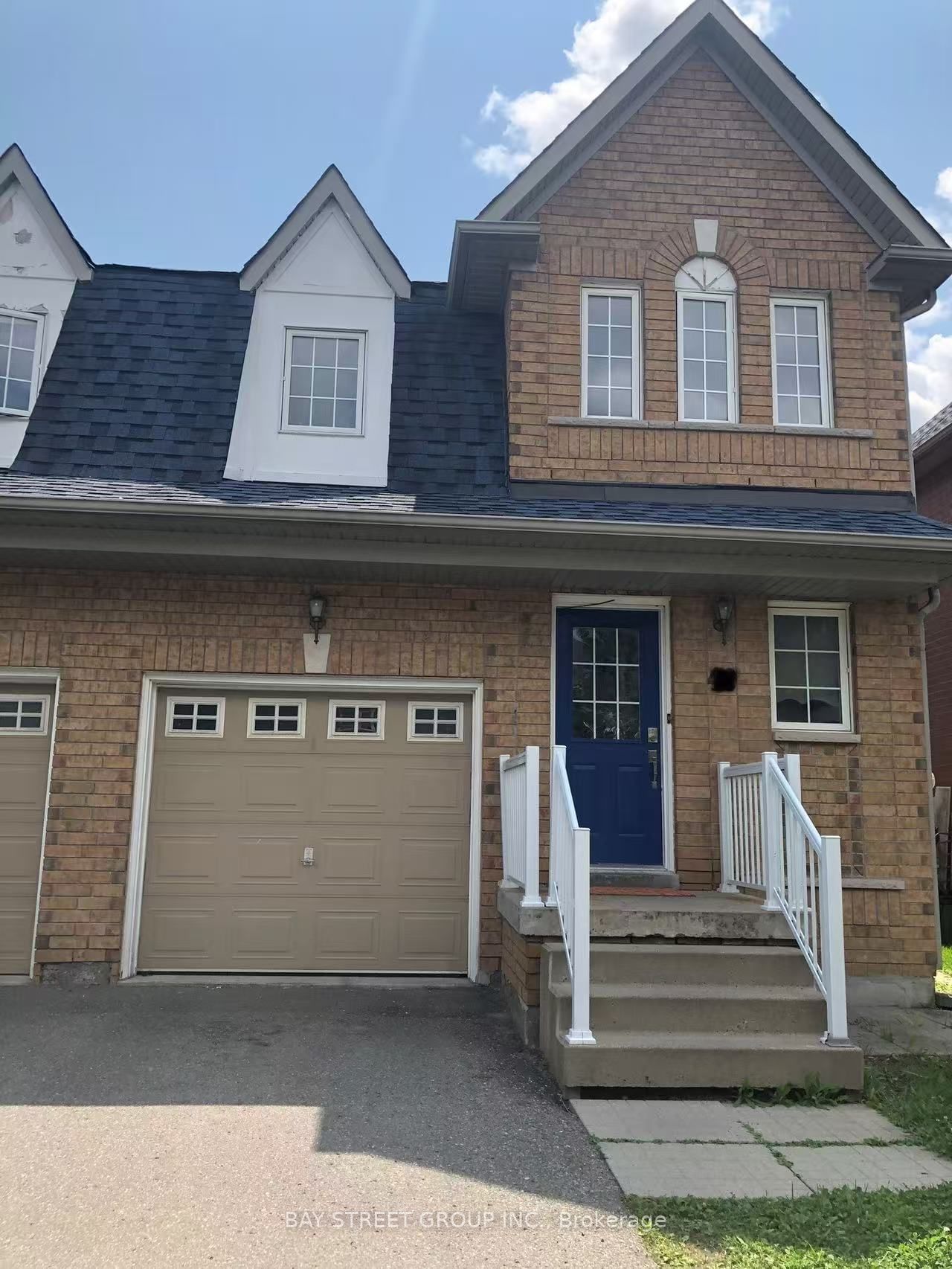 Semi-Detached House leased at 49 John Gary Drive, Markham, Village Green-South Unionville, L3R 5G9 - MLS: N11933036