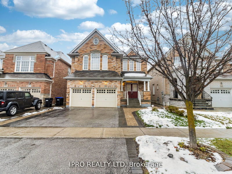 450 Summerlyn Tr, Bradford West Gwillimbury - Bradford image-0-0