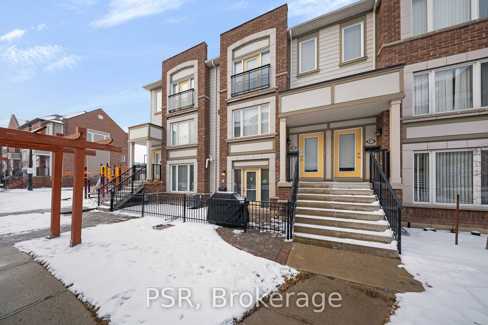 Townhouse for sale at 83 Burton Howard Drive, Aurora, Bayview Northeast, L4G 0S1 - MLS: N11933497