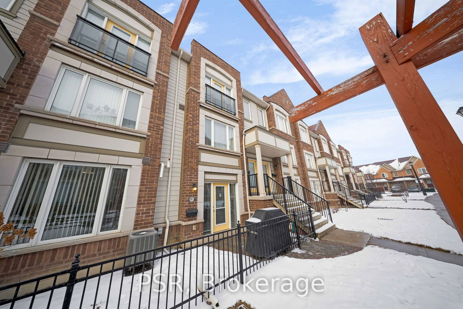 Townhouse for sale at 83 Burton Howard Drive, Aurora, Bayview Northeast, L4G 0S1 - MLS: N11933497