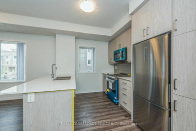 Unit 292 — 140 Honeycrisp Crescent — photo 4