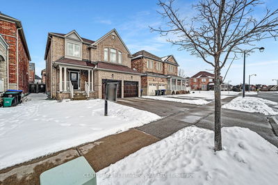 32 Amberwing Landing, Bradford West Gwillimbury - Bradford image-0-1