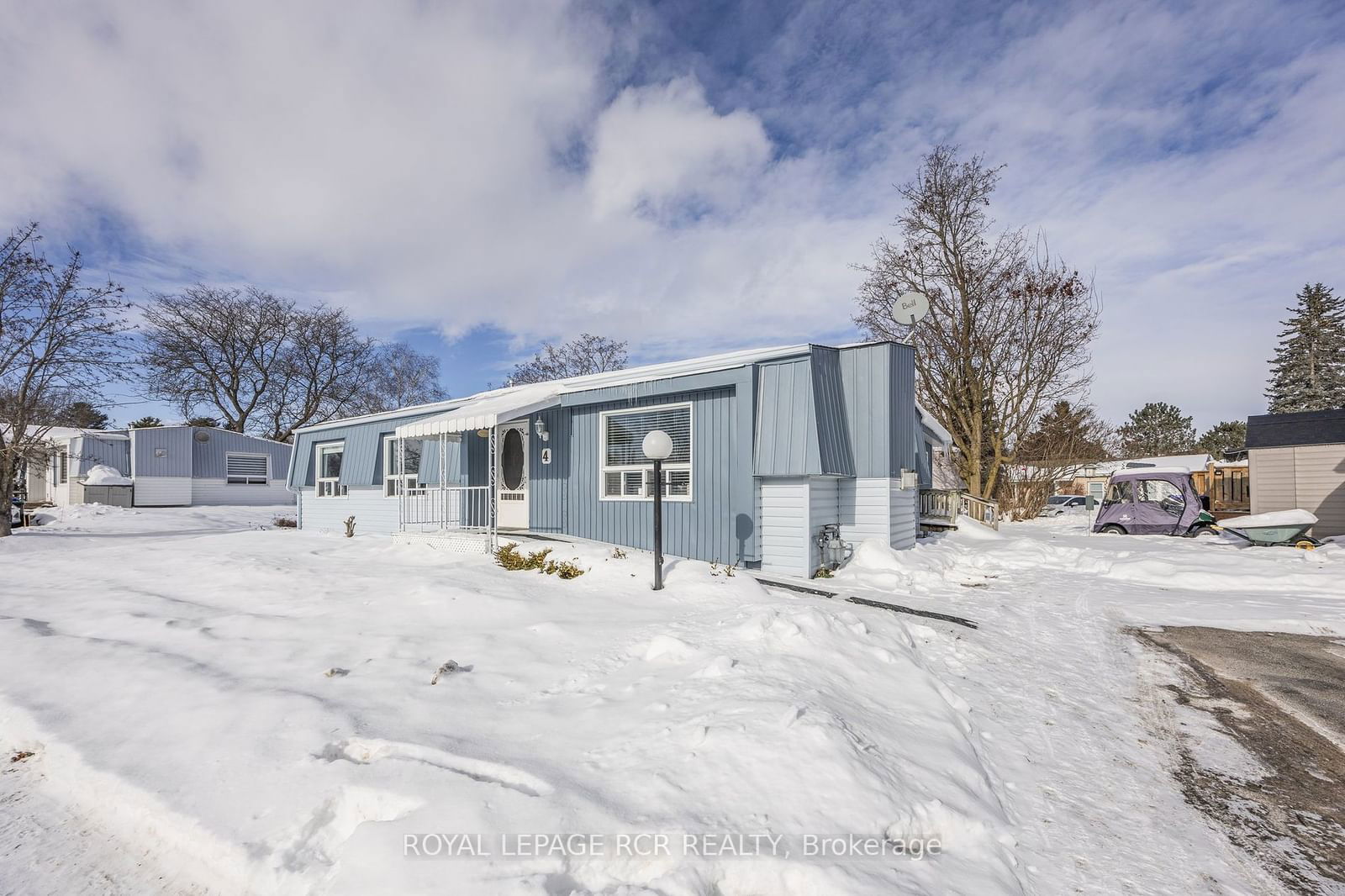 Detached House for sale at 4 Linden Lane, Innisfil, Rural Innisfil, L9S 1P4 - MLS: N11933941