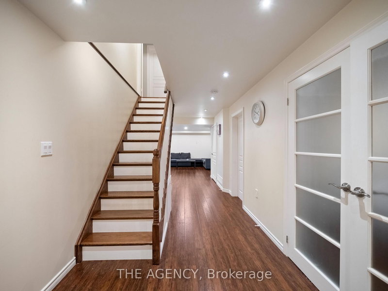 Basemnt - 48 Tonner Cres, Aurora, L4G 0G6 | Image 2