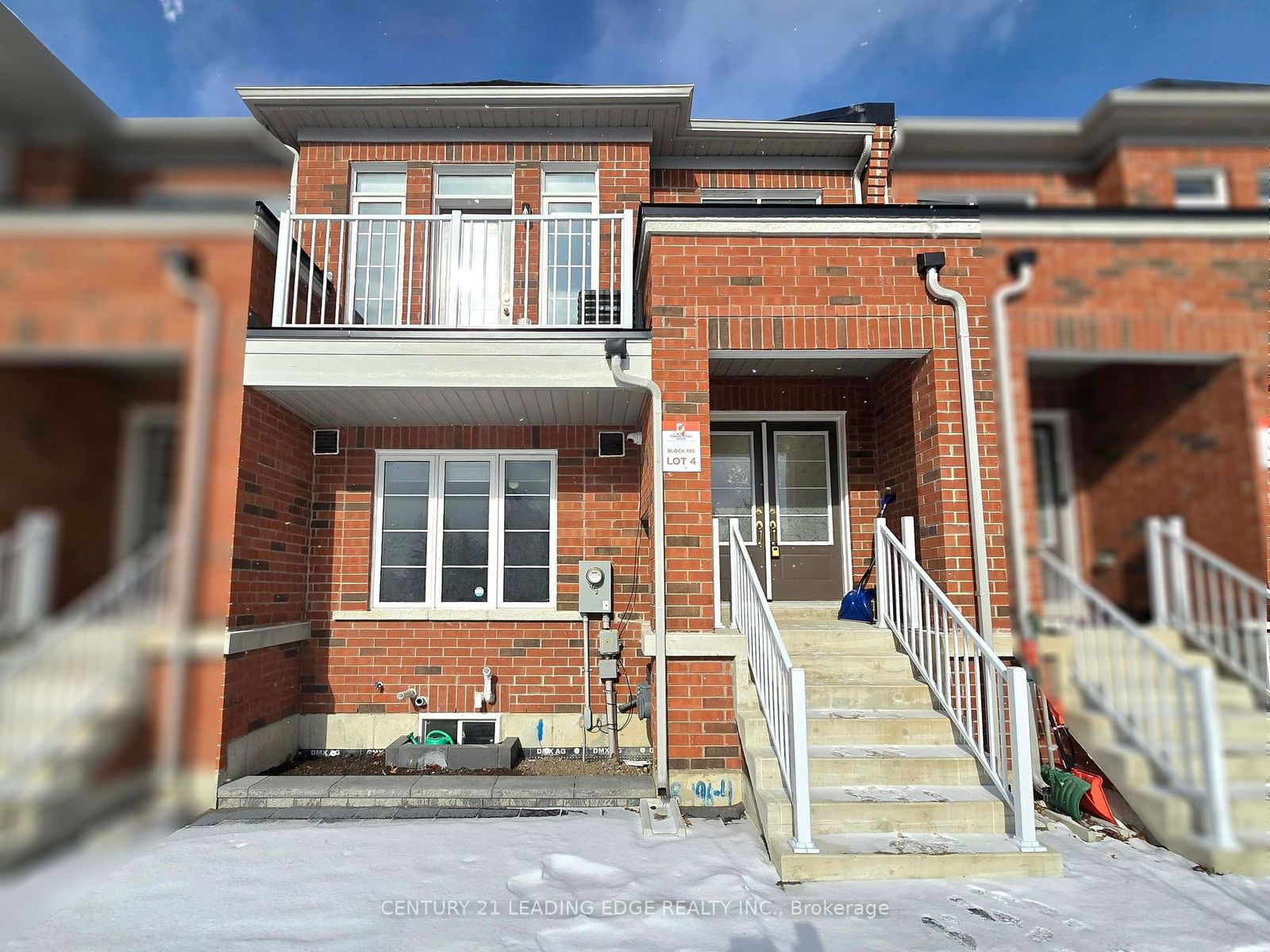 Townhouse sold at 14 Mcalister Avenue, Richmond Hill, Rural Richmond Hill, L4S 0L3 - MLS: N11934496