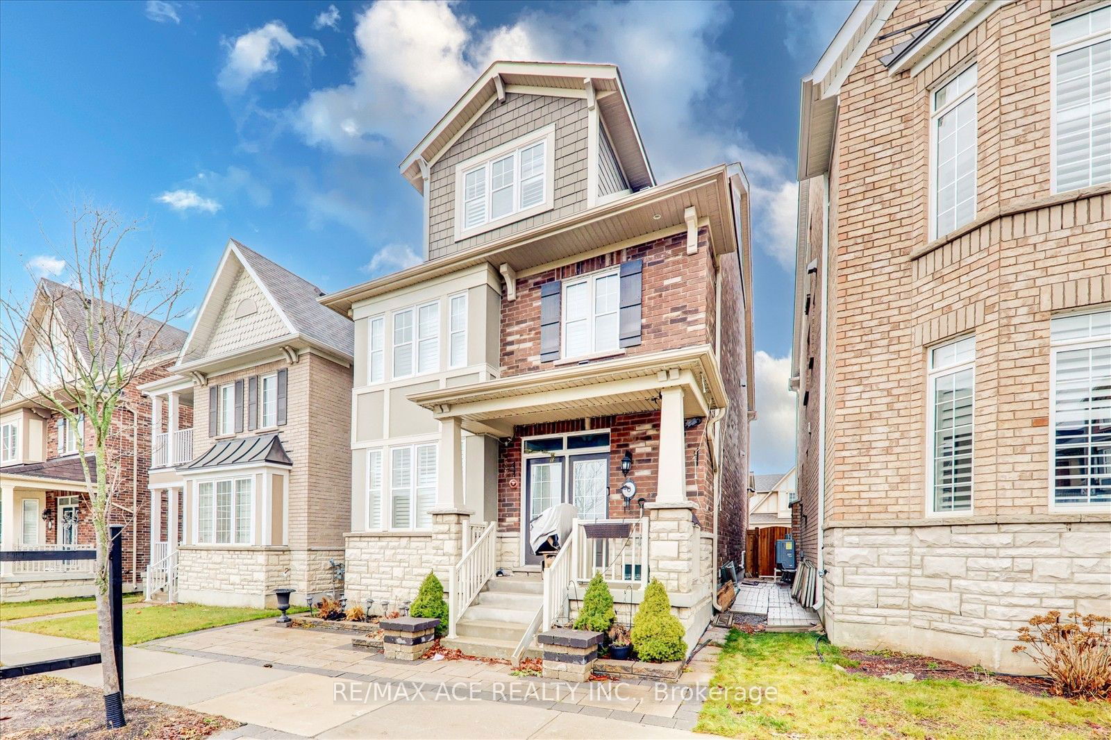 Detached House for lease at Main-6 Lawrence Pilkington Avenue, Markham, Cornell, L6B 0Z1 - MLS: N11934741